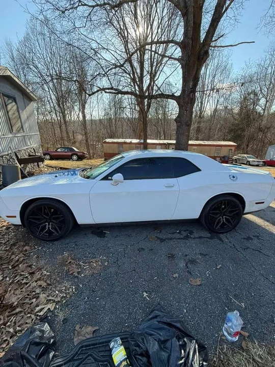 2013 Dodge Challenger 3rd Gen - Image 4 of 19