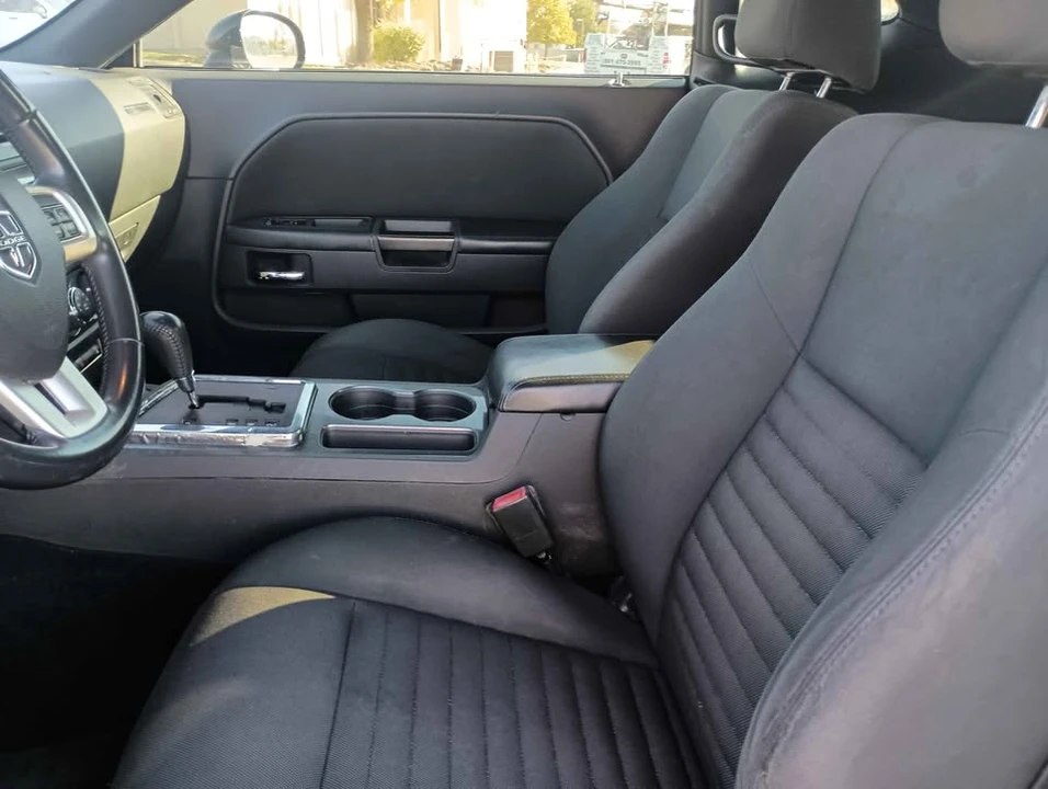 2013 Dodge Challenger 3rd Gen - Image 7 of 10