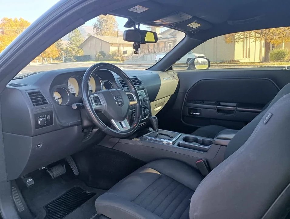2013 Dodge Challenger 3rd Gen - Image 10 of 10