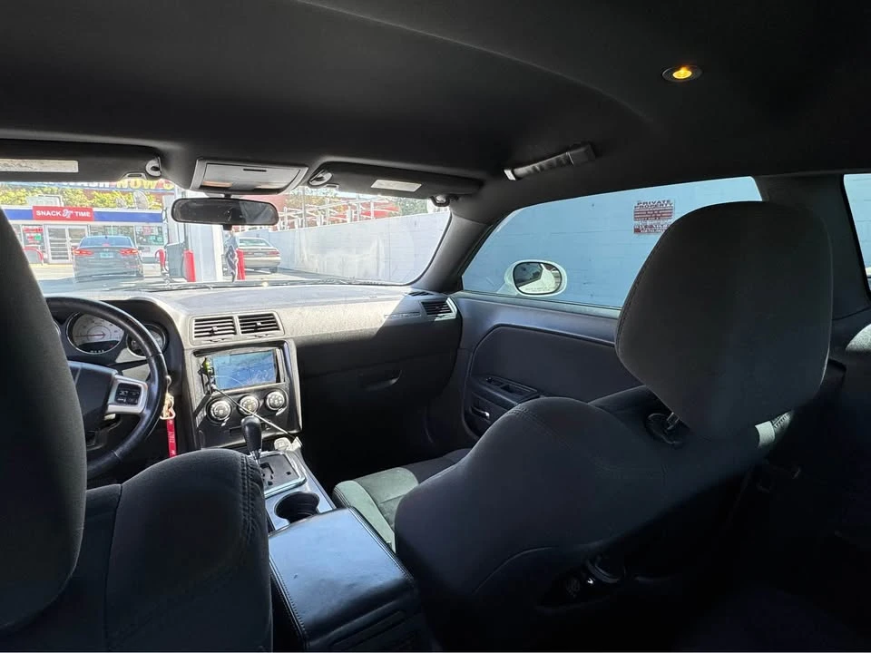 2013 Dodge Challenger 3rd Gen - Image 18 of 19
