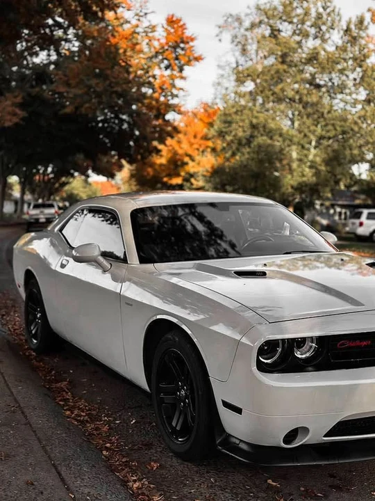 2013 Dodge Challenger 3rd Gen - Image 2 of 12