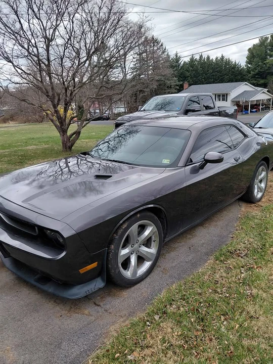 2013 Dodge Challenger 3rd Gen - Image 2 of 11