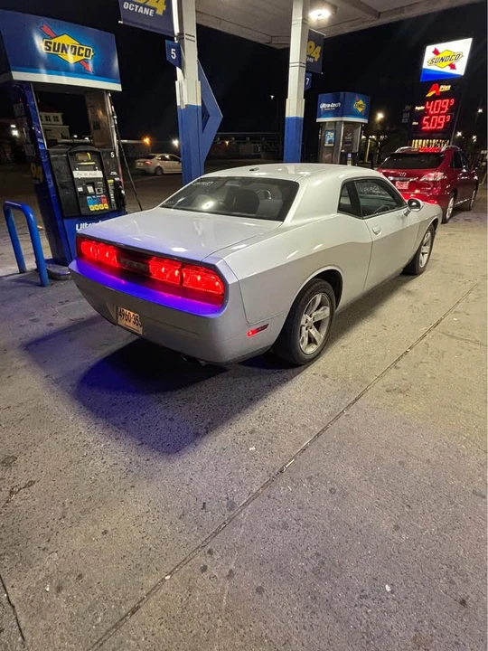 2013 Dodge Challenger 3rd Gen - Image 5 of 7