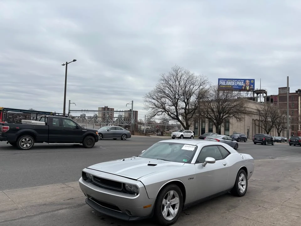 2013 Dodge Challenger 3rd Gen - Image 3 of 7