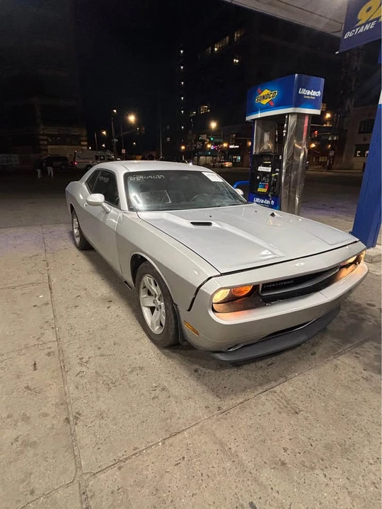 2013 Dodge Challenger 3rd Gen - Image 4 of 7