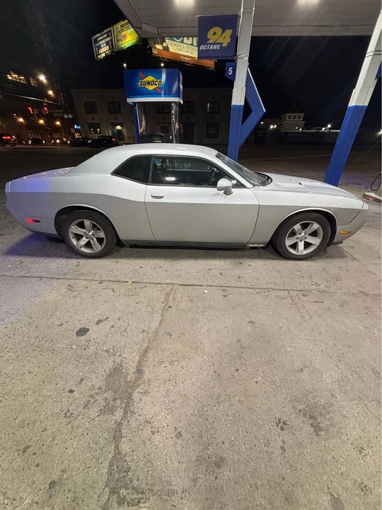 2013 Dodge Challenger 3rd Gen - Image 3 of 7