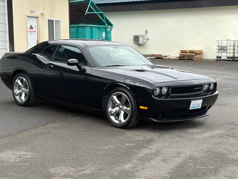 2013 Dodge Challenger - Image 2 of 11