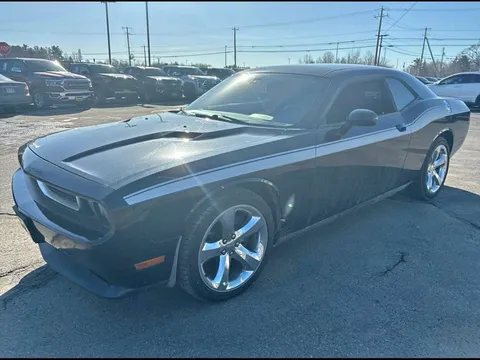 2013 Dodge Challenger · SXT Coupe 2D