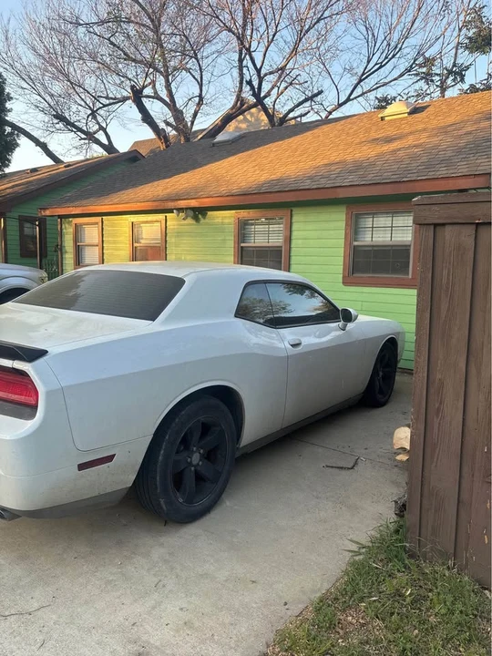 2013 Dodge Challenger - Image 2 of 5
