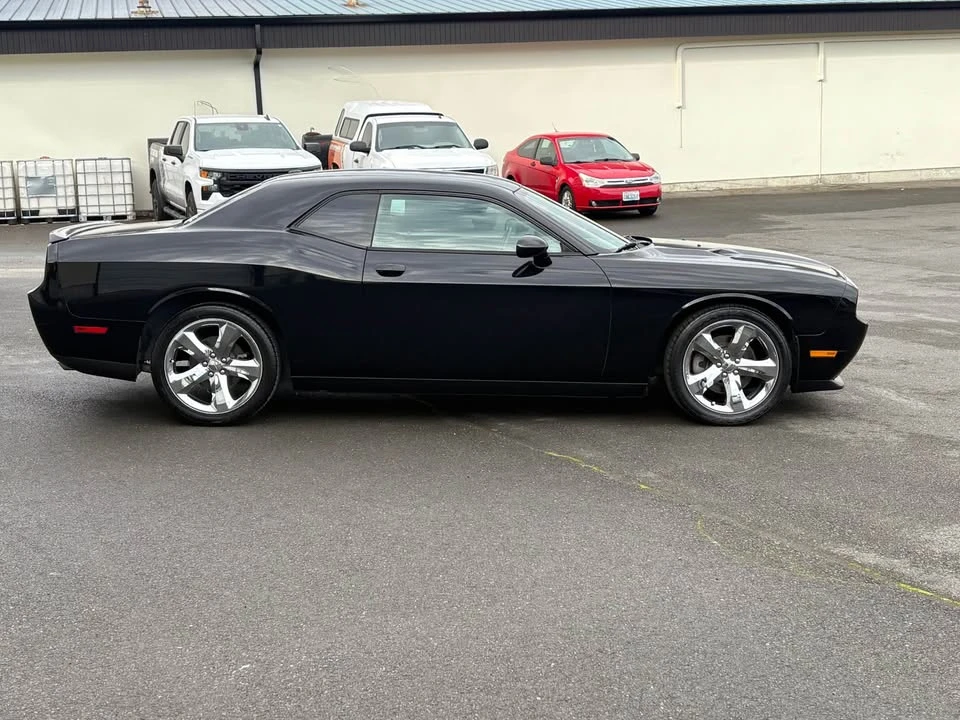2013 Dodge Challenger - Image 3 of 11