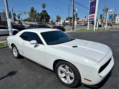 2013 Dodge Challenger SXT Coupe 2D