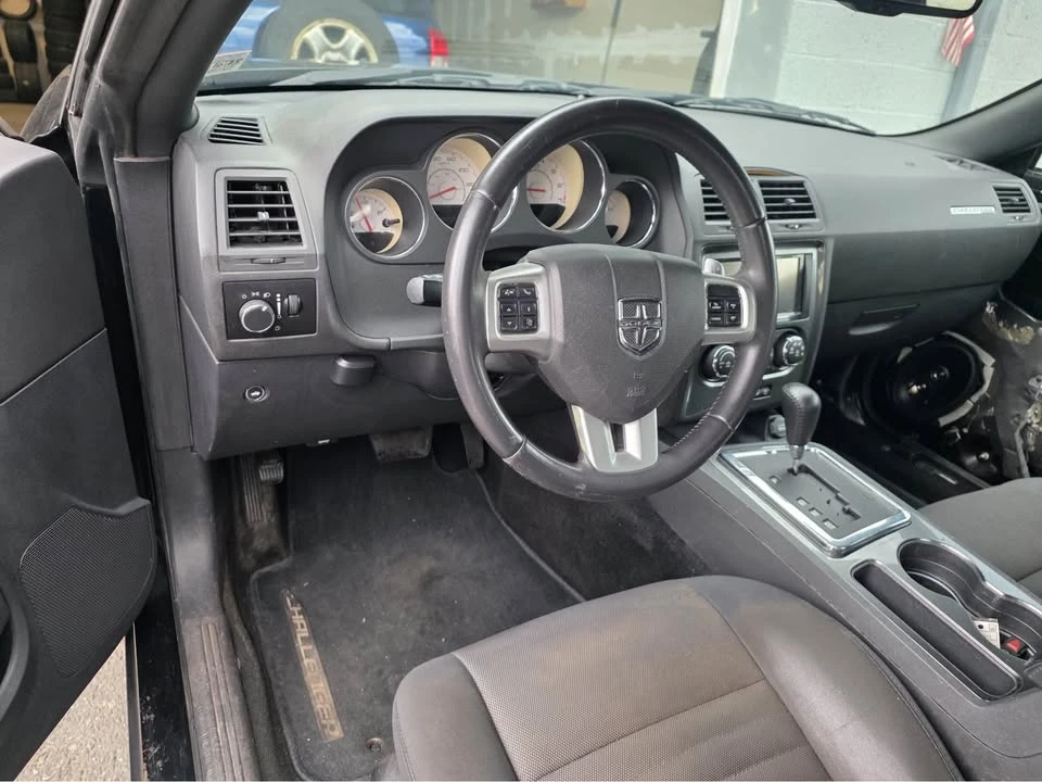 2013 Dodge Challenger 3rd Gen - Image 8 of 12
