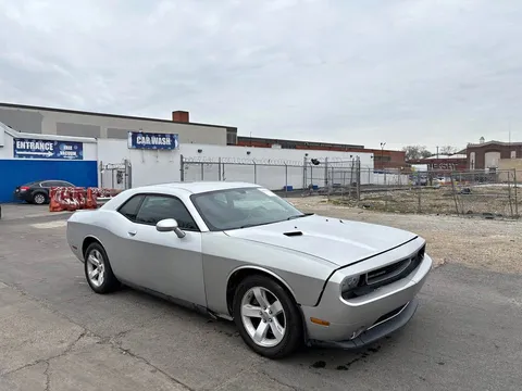 2013 Dodge Challenger SXT Coupe 2D