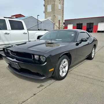 2013 Dodge Challenger SXT Coupe