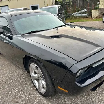2013 Dodge Challenger SXT