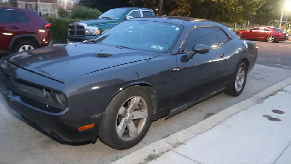 2013 Dodge Challenger 3rd Gen - Image 3 of 7