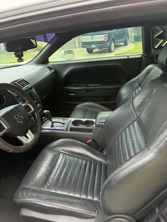 2013 Dodge Challenger 3rd Gen - Image 5 of 6