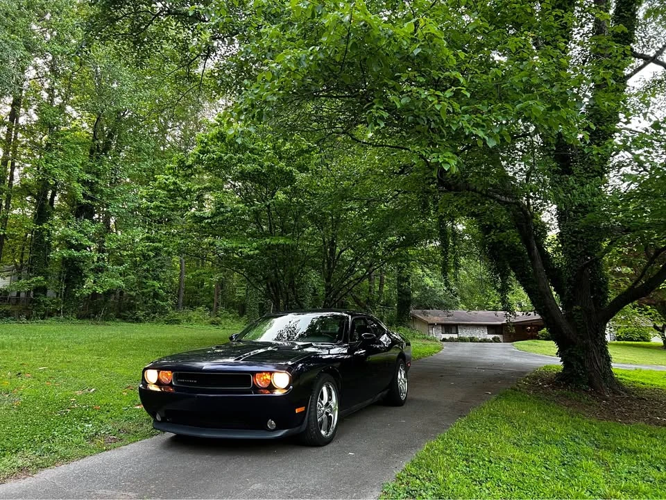 2013 Dodge Challenger 3rd Gen - Image 8 of 18
