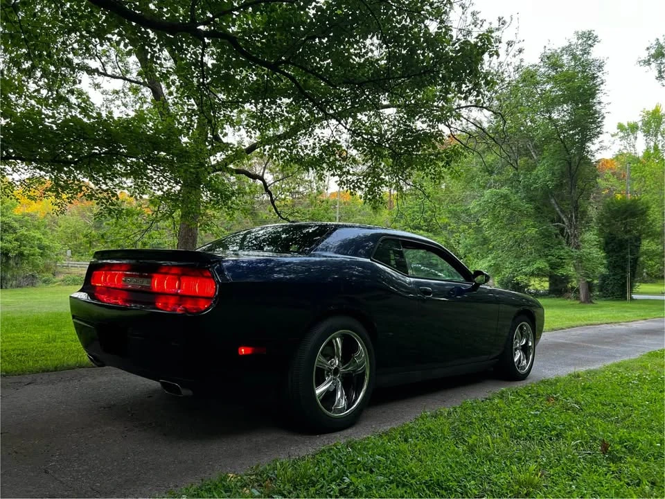 2013 Dodge Challenger 3rd Gen - Image 11 of 18