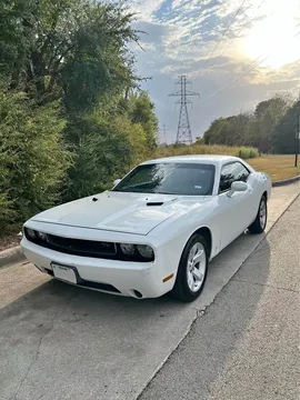 2013 Dodge Challenger SXT Coupe 2D