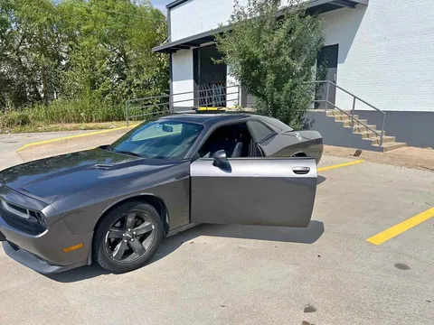 2013 Dodge Challenger SXT Coupe 2D