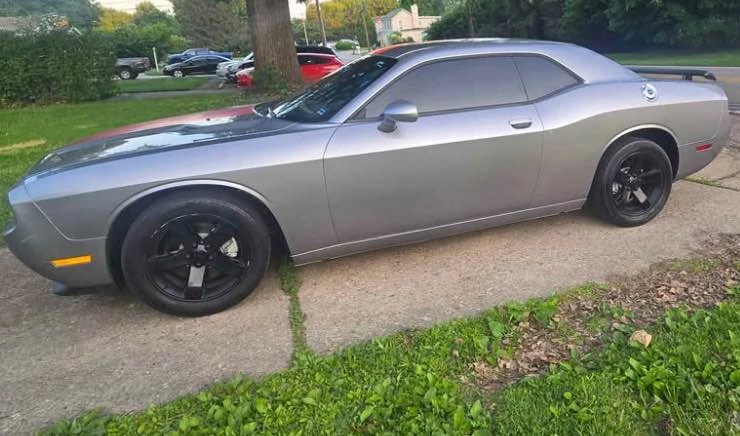 2013 Dodge Challenger 3rd Gen - Image 5 of 16