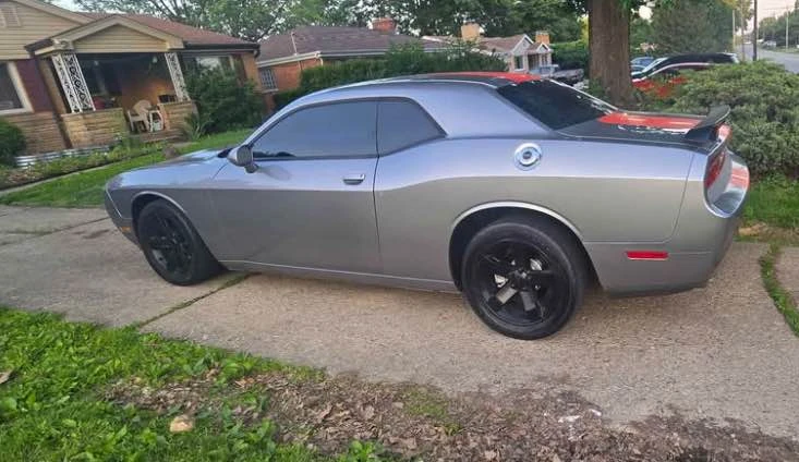 2013 Dodge Challenger 3rd Gen - Image 12 of 16