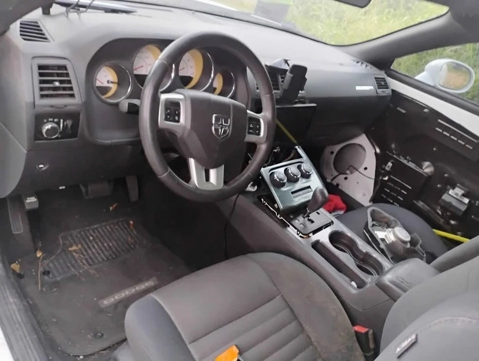 2013 Dodge Challenger 3rd Gen - Image 10 of 20