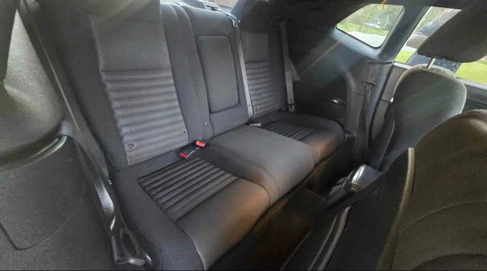 2013 Dodge Challenger 3rd Gen - Image 9 of 16