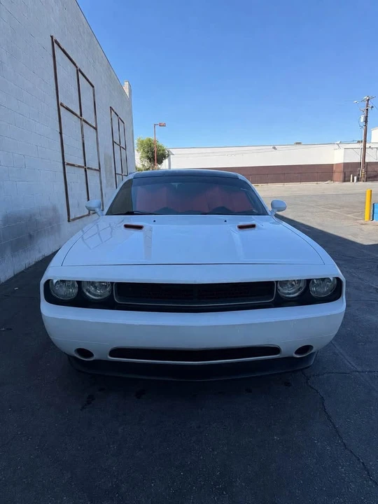 2013 Dodge Challenger 3rd Gen - Image 2 of 8