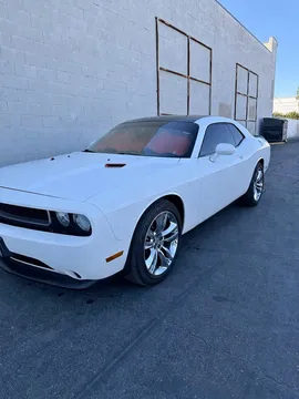 2013 Dodge Challenger SXT Coupe