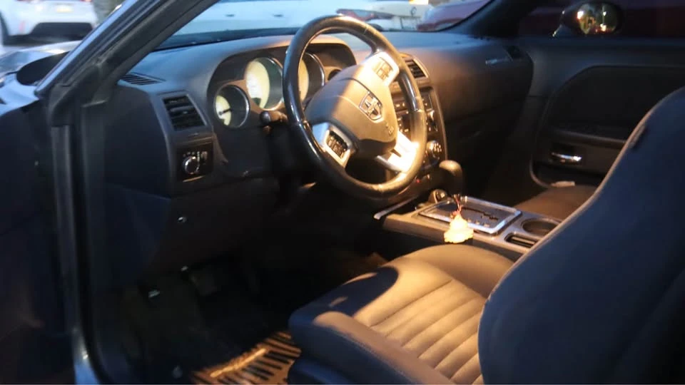 2013 Dodge Challenger 3rd Gen - Image 6 of 7