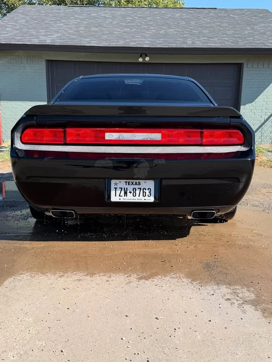 2013 Dodge Challenger 3rd Gen - Image 6 of 11