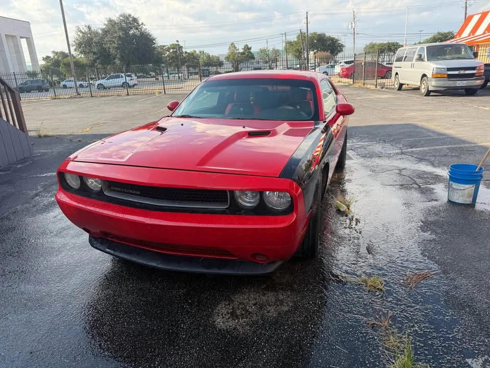 2013 Dodge Challenger 3rd Gen - Image 5 of 6