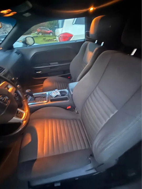 2013 Dodge Challenger 3rd Gen - Image 14 of 18
