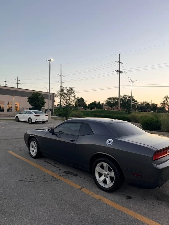 2013 Dodge Challenger 3rd Gen - Image 3 of 19