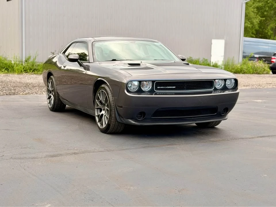 2013 Dodge Challenger 3rd Gen - Image 3 of 16
