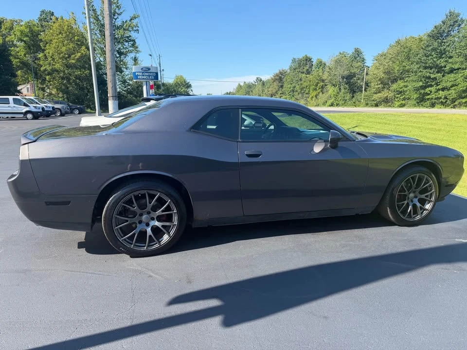 2013 Dodge Challenger 3rd Gen - Image 4 of 8