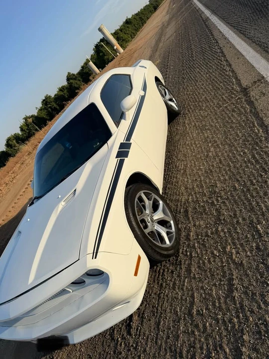 2013 Dodge Challenger 3rd Gen - Image 8 of 14