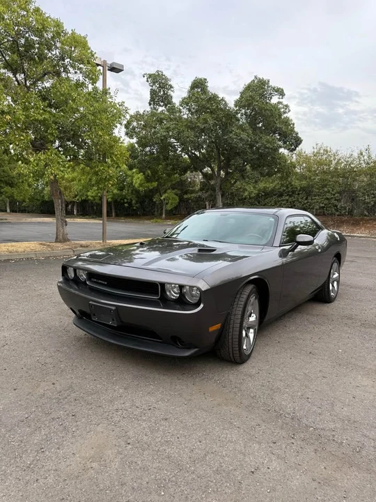 2013 Dodge Challenger 3rd Gen - Image 3 of 17