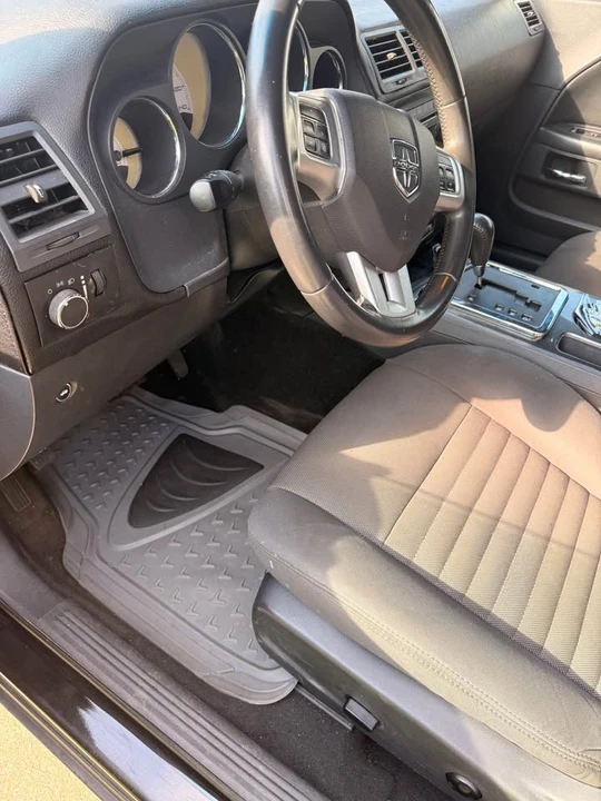 2013 Dodge Challenger 3rd Gen - Image 2 of 18