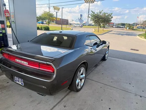 2013 Dodge Challenger SXT Coupe 2D