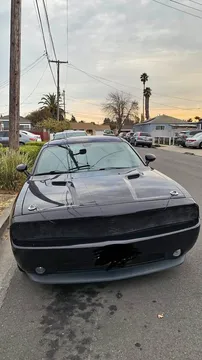 2013 Dodge Challenger SXT Coupe