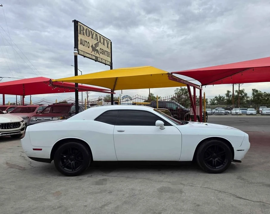 2013 Dodge Challenger 3rd Gen - Image 3 of 8