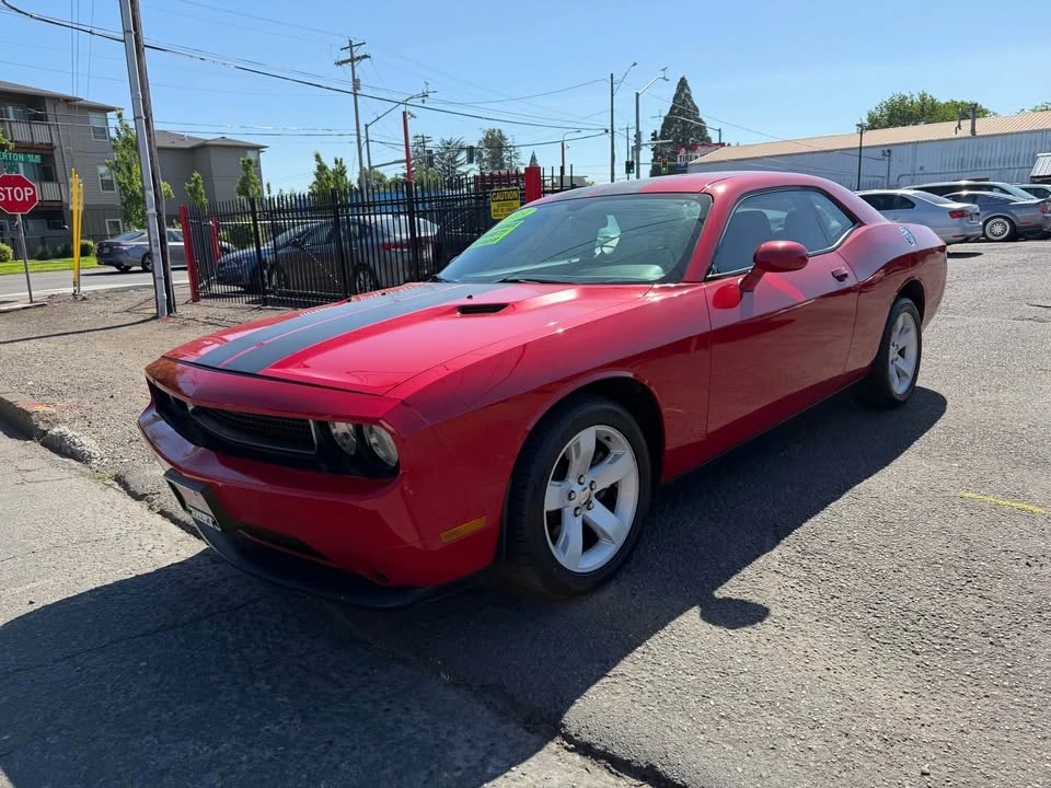 2013 Dodge Challenger 3rd Gen - Image 3 of 12