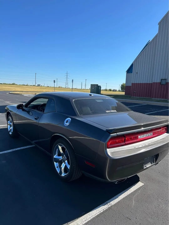 2013 Dodge Challenger 3rd Gen - Image 7 of 11