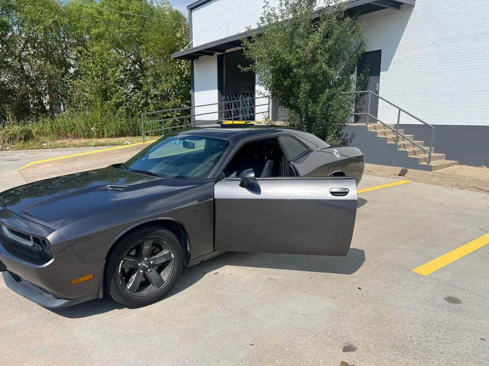 2013 Dodge Challenger 3rd Gen - Image 6 of 9