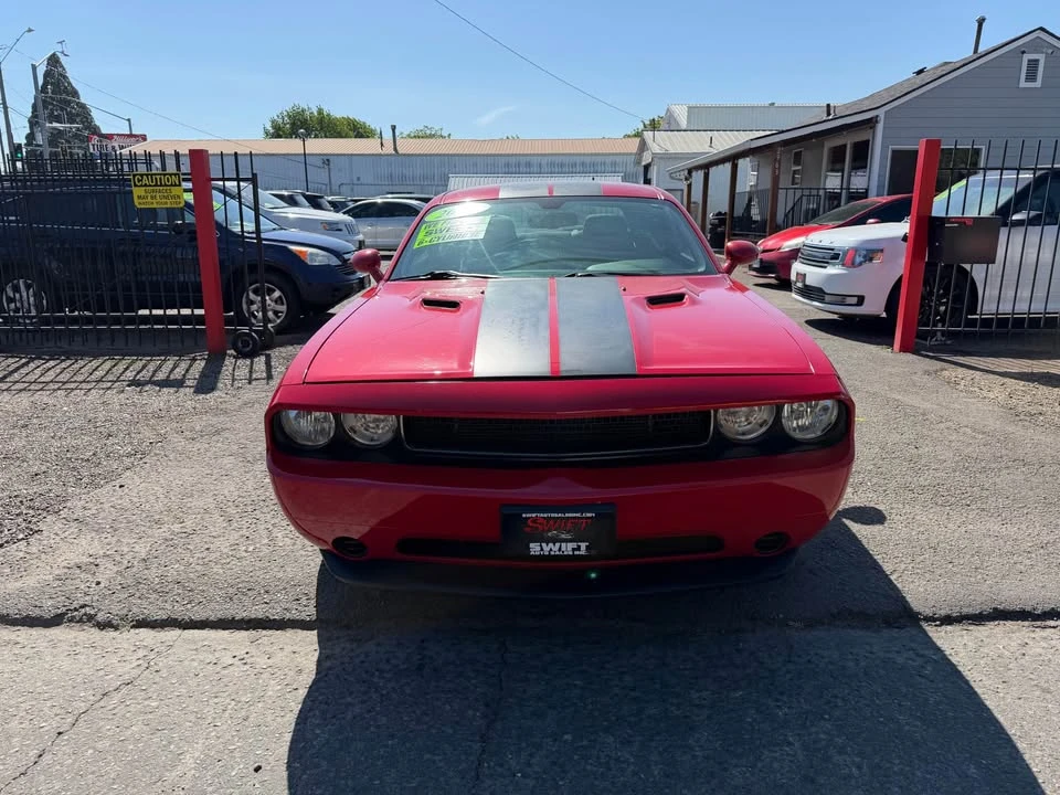2013 Dodge Challenger 3rd Gen - Image 2 of 12