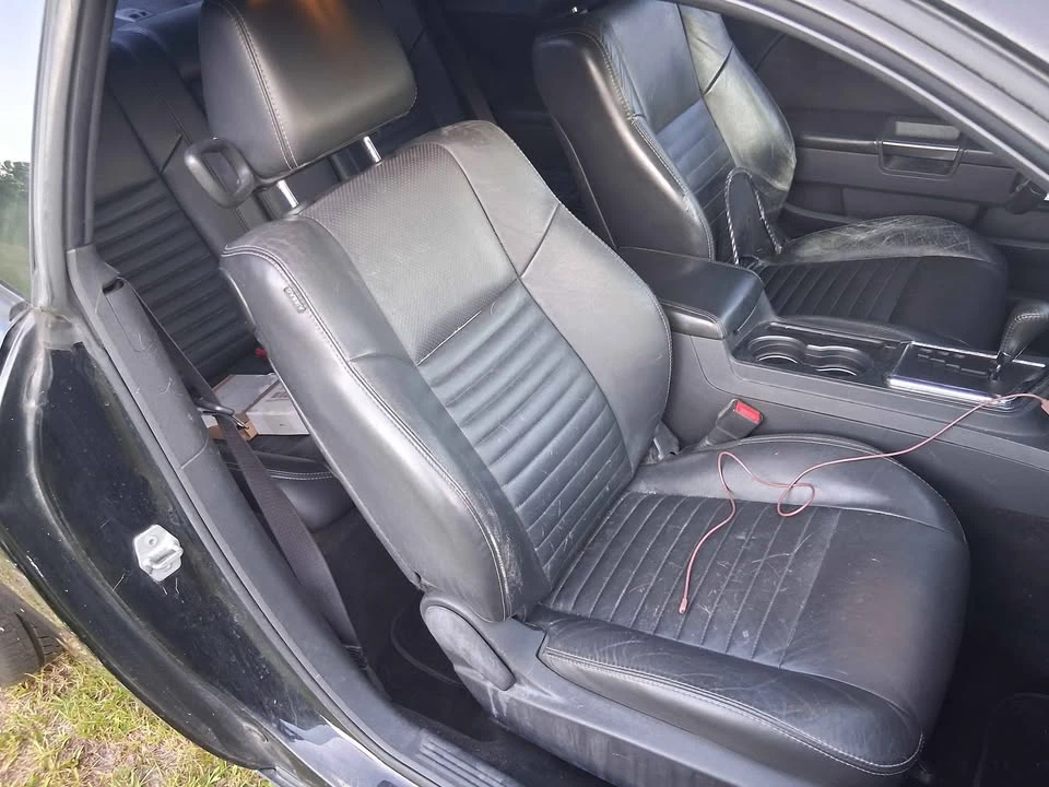 2013 Dodge Challenger 3rd Gen - Image 3 of 4