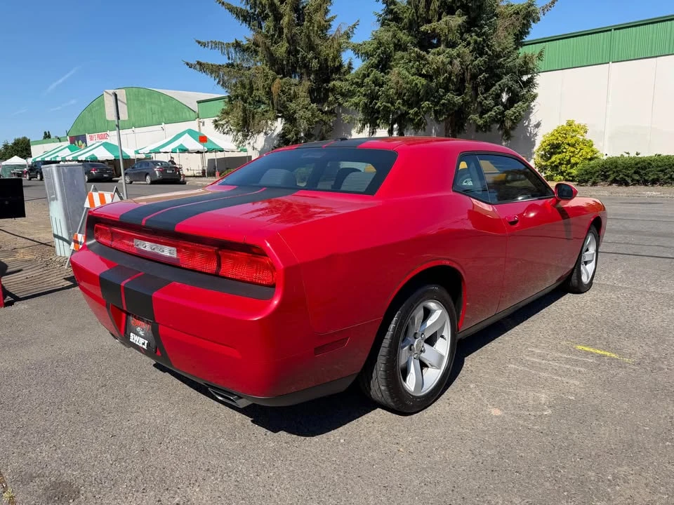 2013 Dodge Challenger 3rd Gen - Image 6 of 12